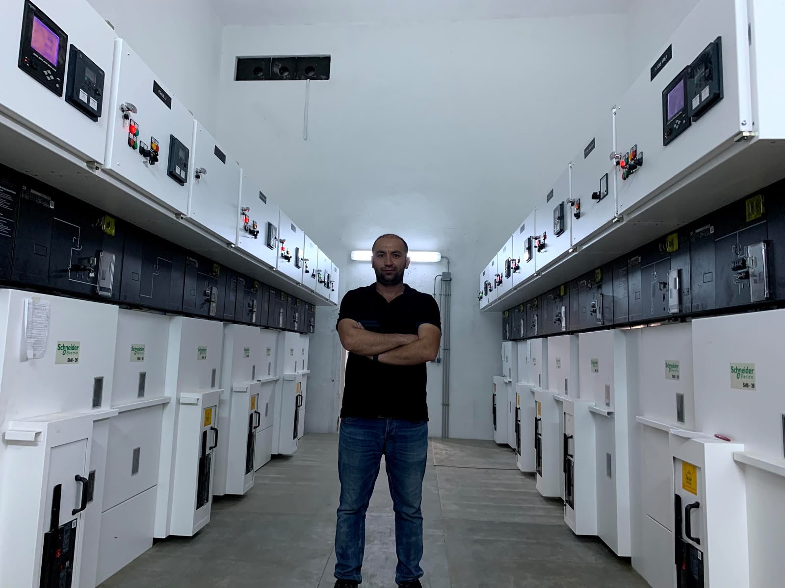 Yenilenmiş modern orta gerilim hücreleri